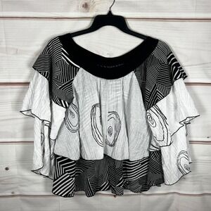 Feratelli Abstract Top Womens L Black White Ruffled Tiered Bell Sleeve Artsy